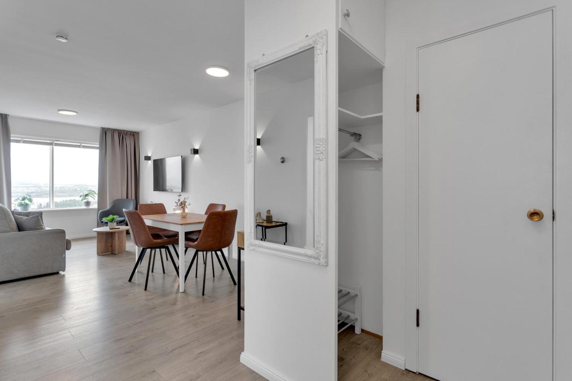 Lovely 1 Bedroom Apartment - Perfect Panorama View Ρέυκιαβικ Εξωτερικό φωτογραφία